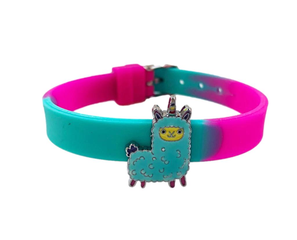 10mm bracelet with charm_clipped_rev_1 10mm bracelet with charm_clipped_rev_1